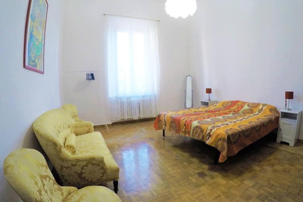 Gabry'S Home Three-Bedroom Big Apartment Near City Center & Train Station To Pisa And Florence & Ferries To Sardegna Corsica Livorno Dış mekan fotoğraf