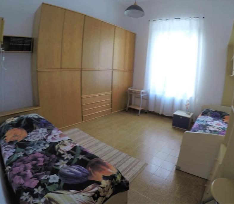 Gabry'S Home Three-Bedroom Big Apartment Near City Center & Train Station To Pisa And Florence & Ferries To Sardegna Corsica Livorno Dış mekan fotoğraf